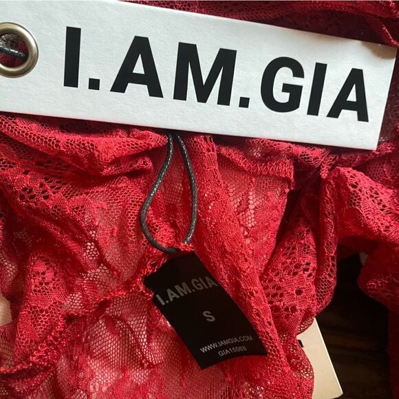 I.AM.GIA x REVOLVE Jacquey Top Red lace logo metal clasp open cropped Revolve XS - Picture 10 of 13